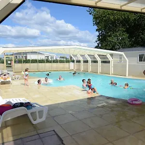 4* Hotel Camping Domaine De Pendruc